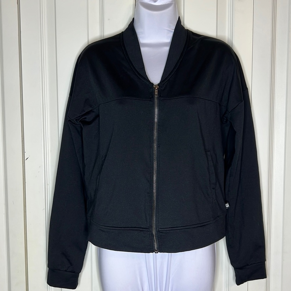 Fabletics Zip Front Long Sleeve Black Jacket Sz Xs - image 2